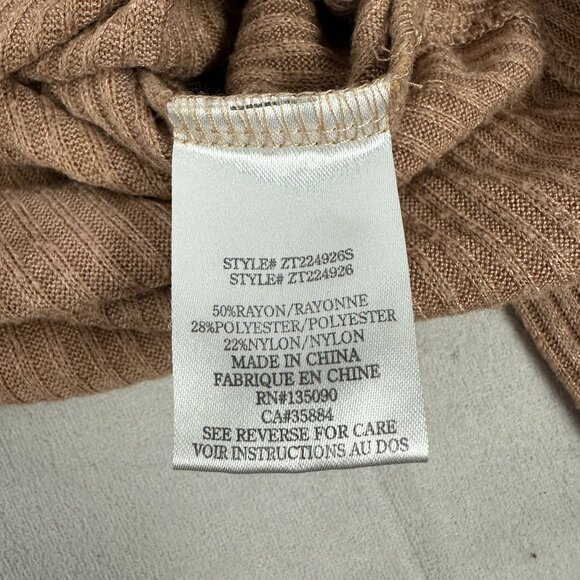 Z Supply Womens Size Medium Ribbed Knit Pullover with Side Button Detailing - Picture 5 of 6